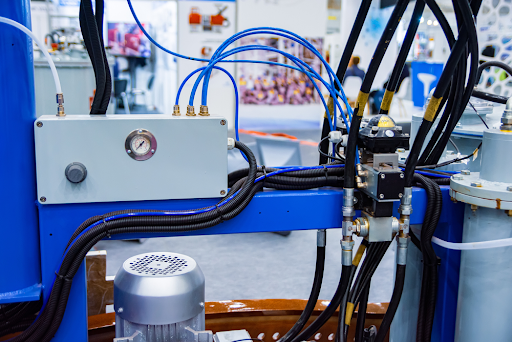 Dosing mixer for molding